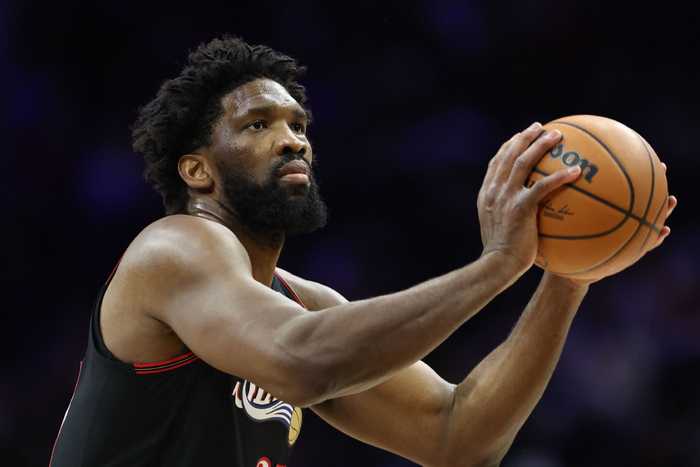 恩比德：我们过去总是想方设法避税 希望这次可以考虑升级阵容