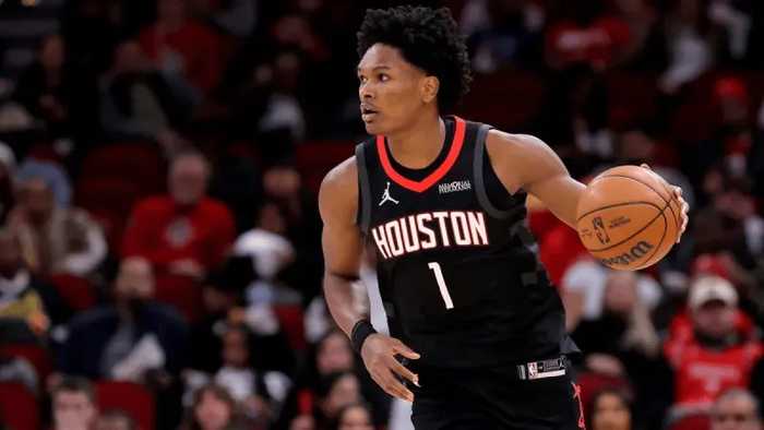 火箭阵容鸡肋！3主要持球点没投篮，完全逆版本，必须换走一个！