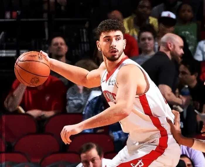 火箭三分打铁4人组！阿门+申京+伊森上限太低，DFS打成诈骗合同